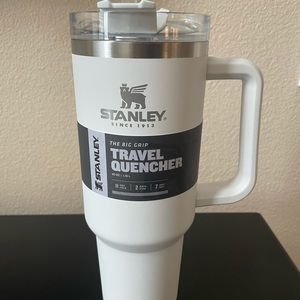 White Stanley Adventure Quencher *BRAND NEW*